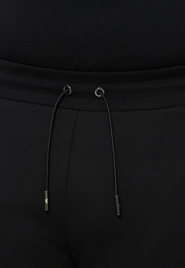 EA7 Emporio Armani