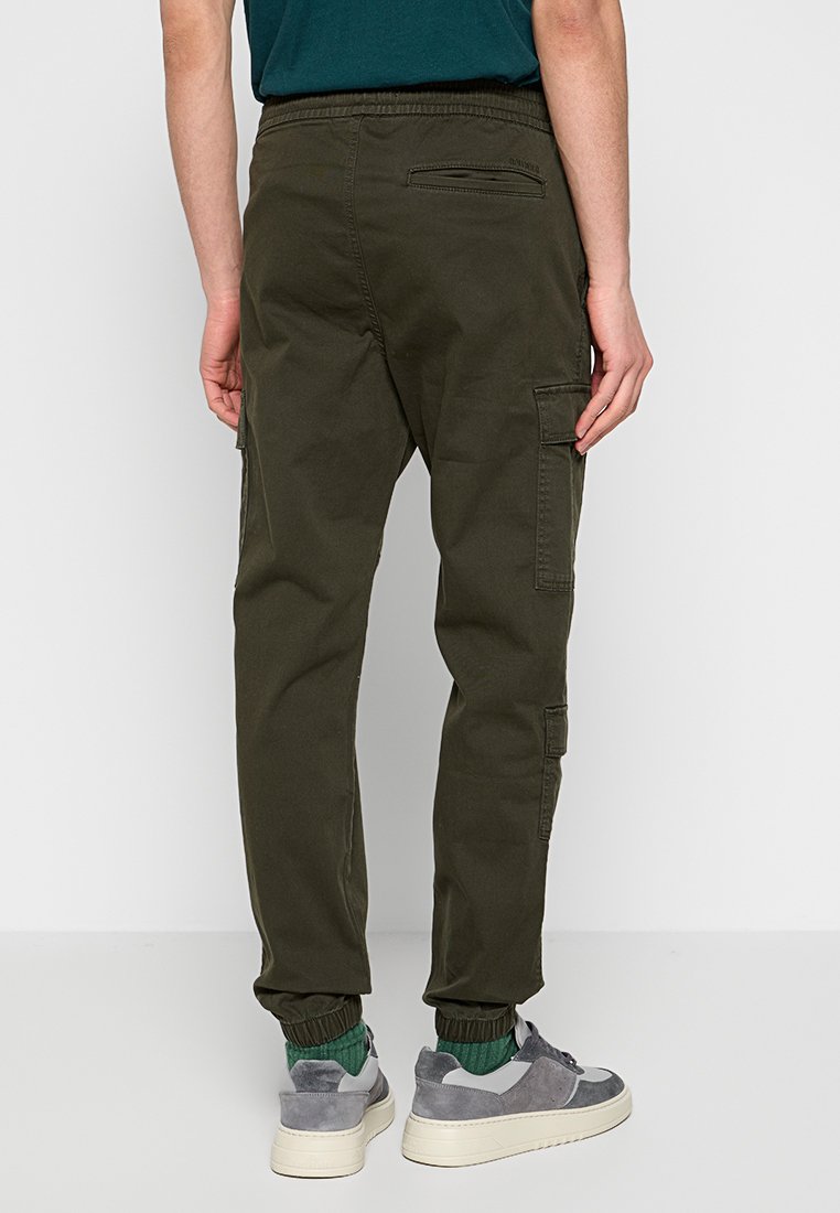 Hollister Co. RELAXED FIT
