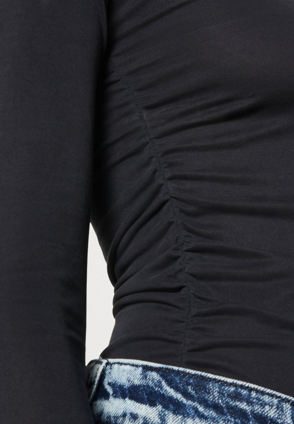 Weekday MAIN ASSYMETRIC LONG SLEEVE