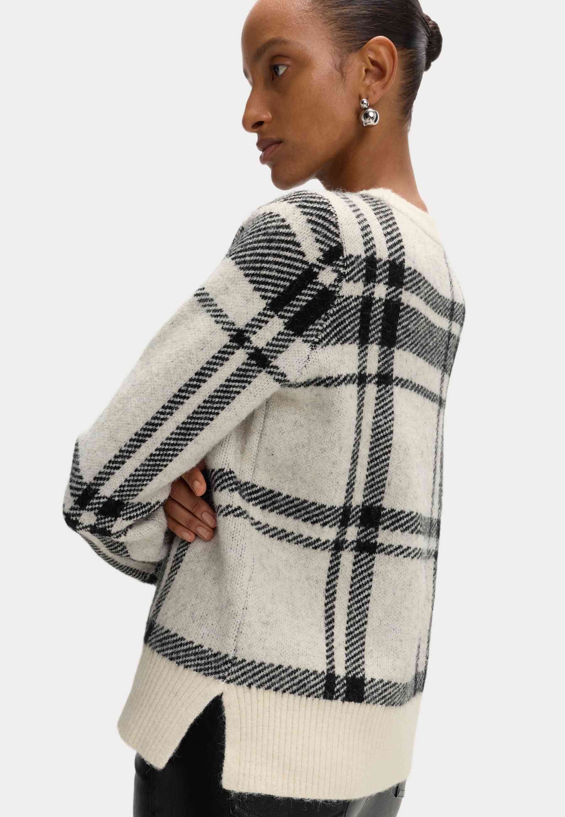Marks & Spencer CHECKED