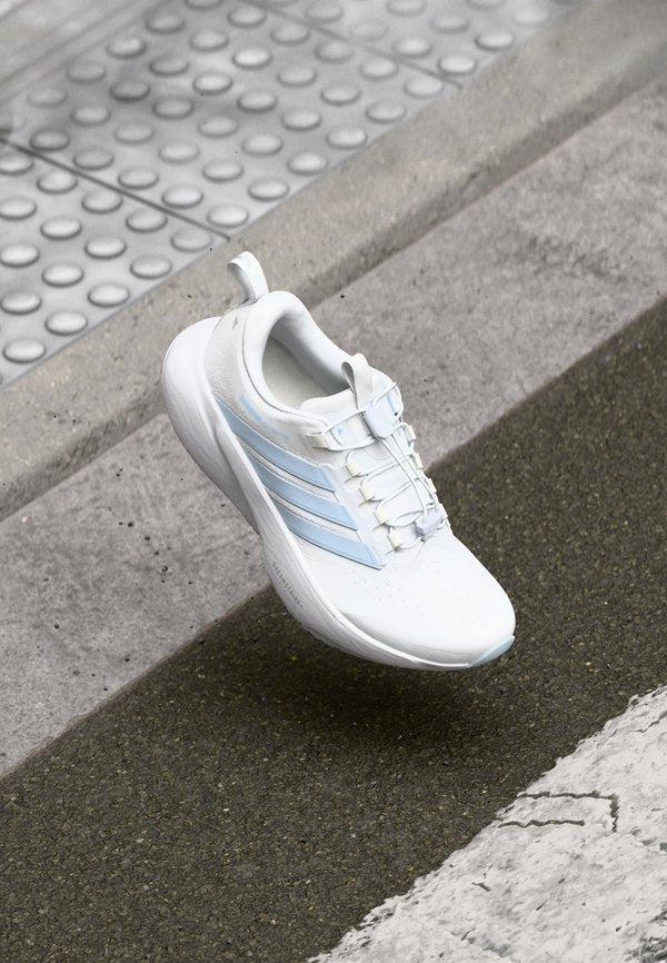 adidas Performance SUPERNOVA RISE 3 ADAPTIVE - Road running shoes - footwear white/glow blue/silver-coloured metallic