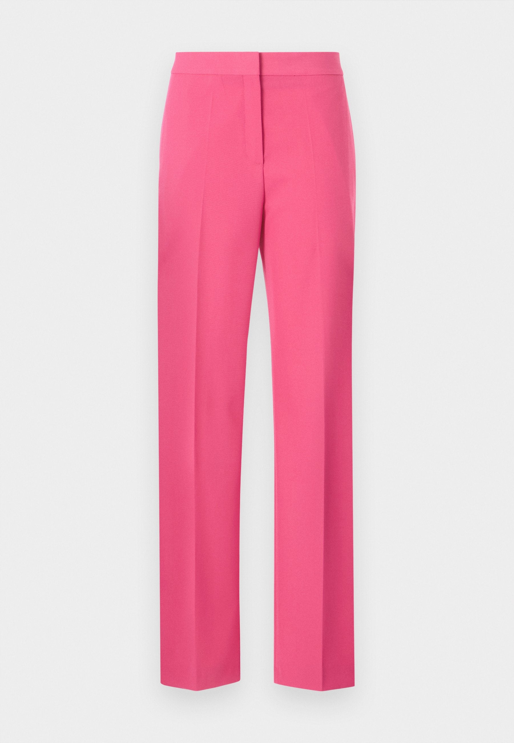 Rosa maßgeschneiderte Hose mit geradem Bein, die eine glatte Textur und scharfe Falten an der Vorderseite aufweist.