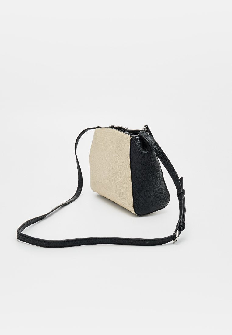 DKNY RADLEY