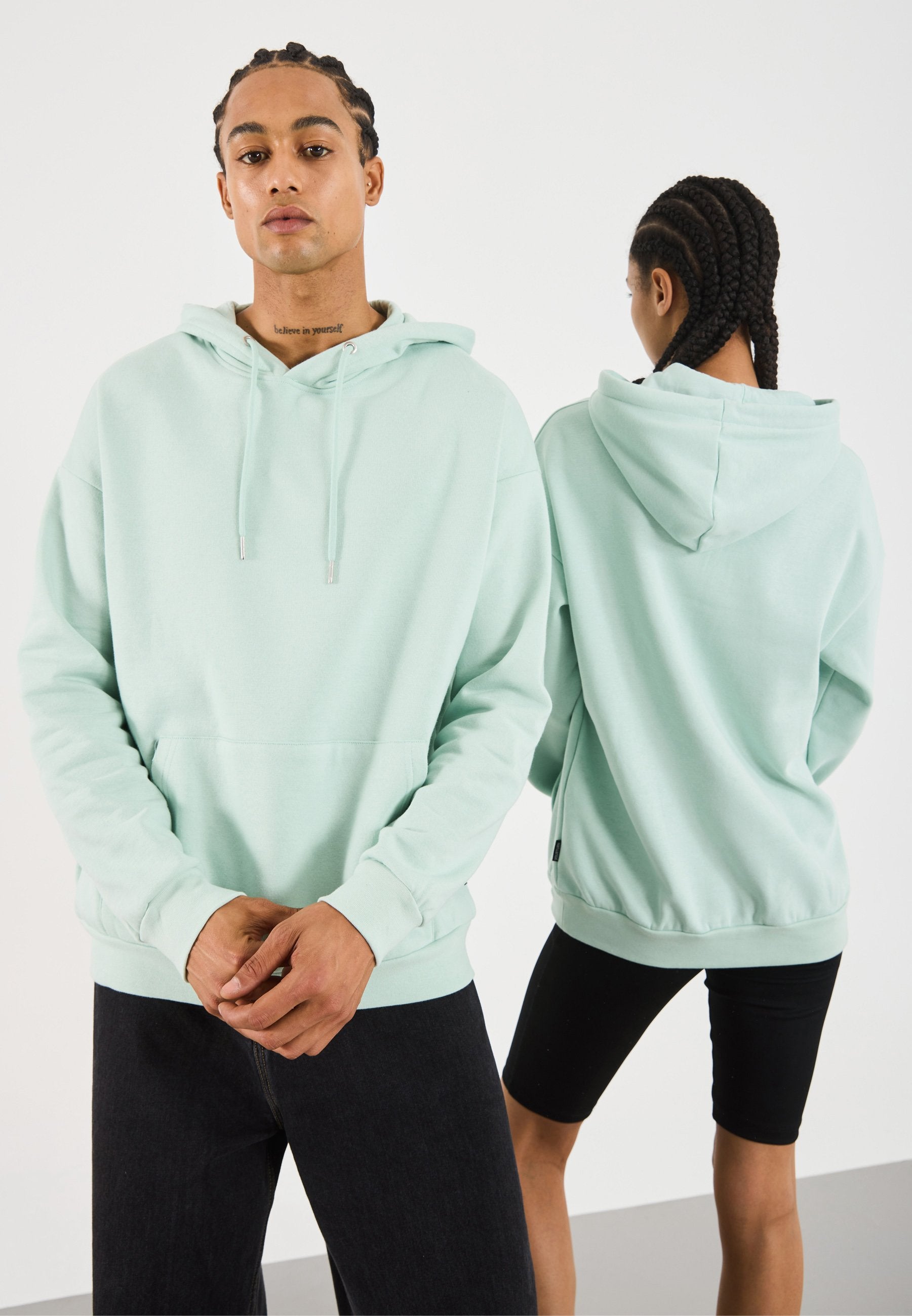YOURTURN UNISEX RELAXED FIT HOODIE