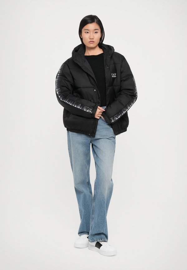 EA7 Emporio Armani NATURAL VENTUS PADDED JACKET