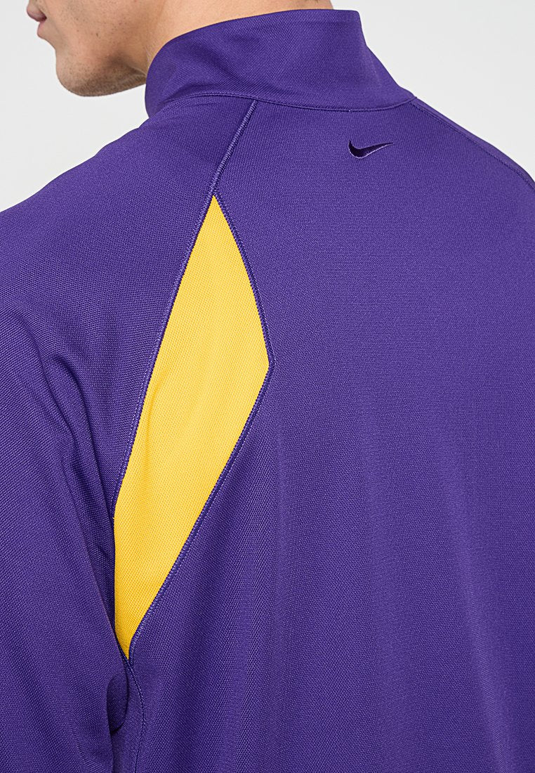 Nike Performance