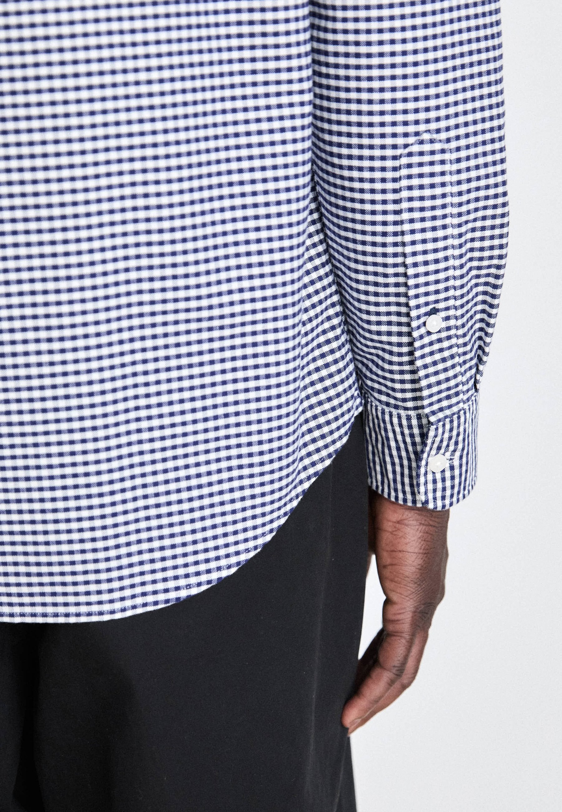 HERITAGE OXFORD GINGHAM Media 5