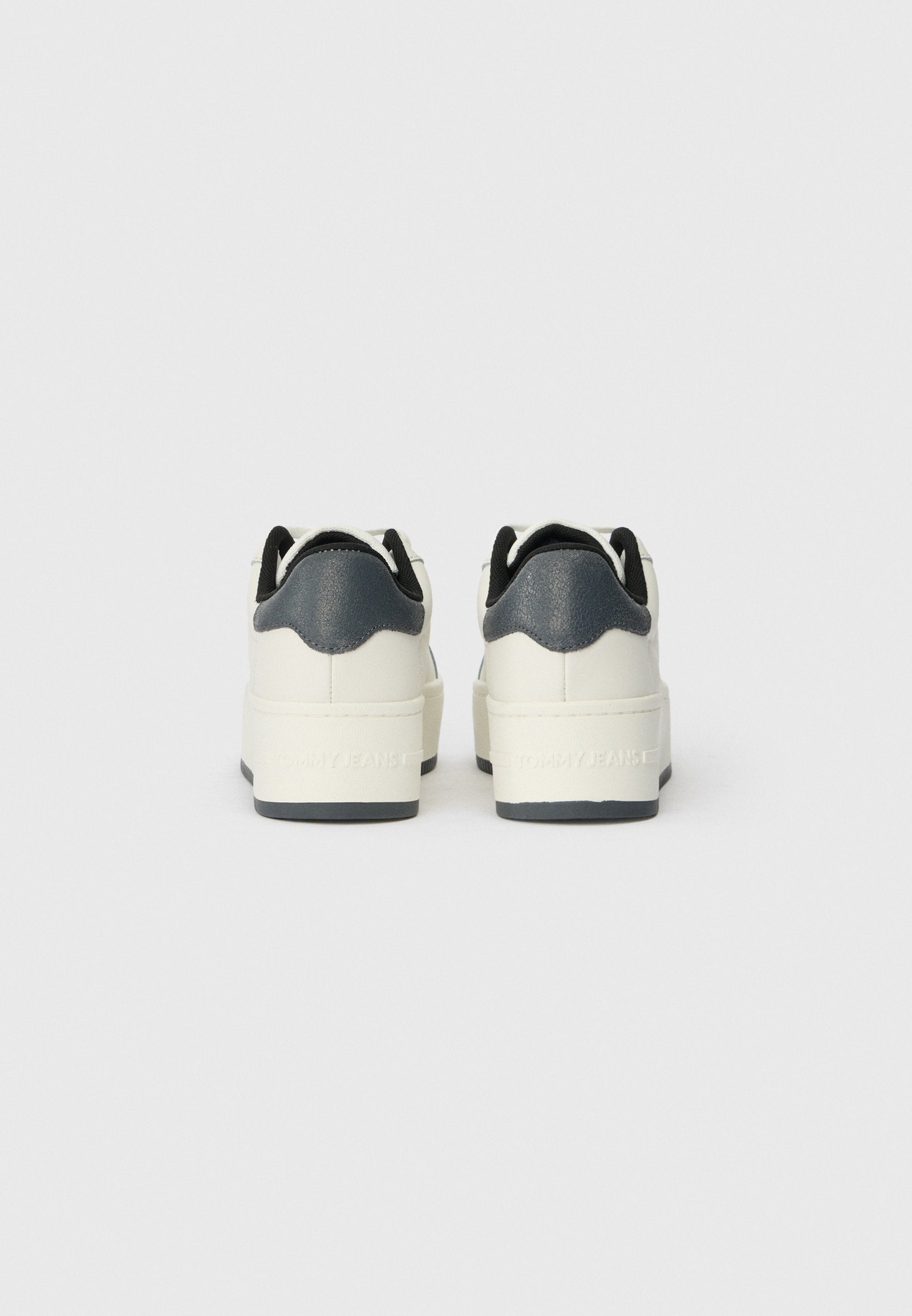 Tommy Jeans ESSENTIAL LOGO PLATFORM TRAINERS WITH LEATHER