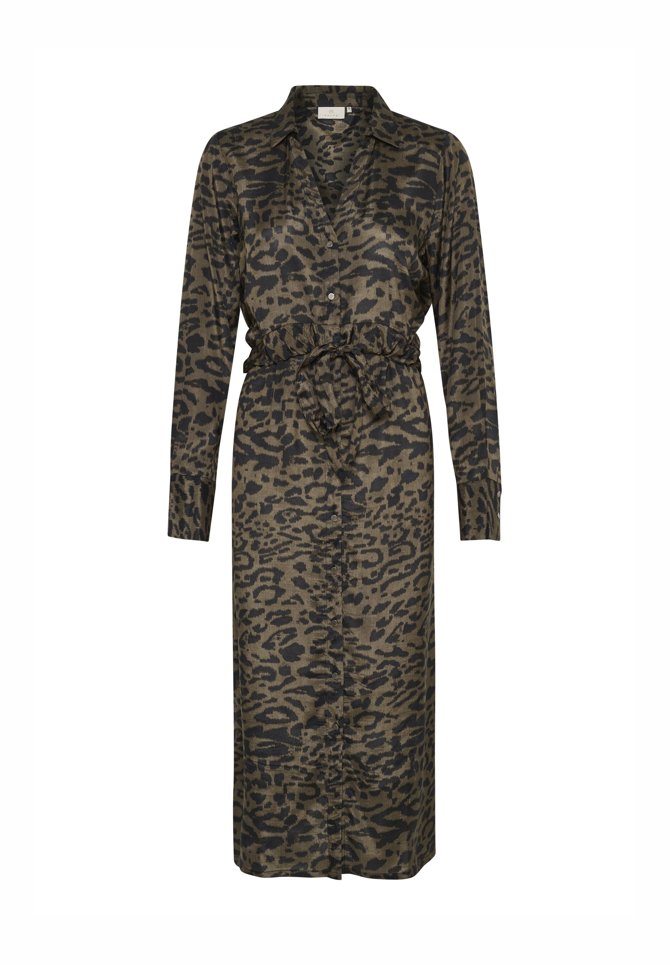 Langärmliges Kleid in olivgrün mit schwarzem Leopardenmuster. Verfügt über einen Kragen, Knopfleiste und eine taillierte Taille mit passendem Bindegürtel.