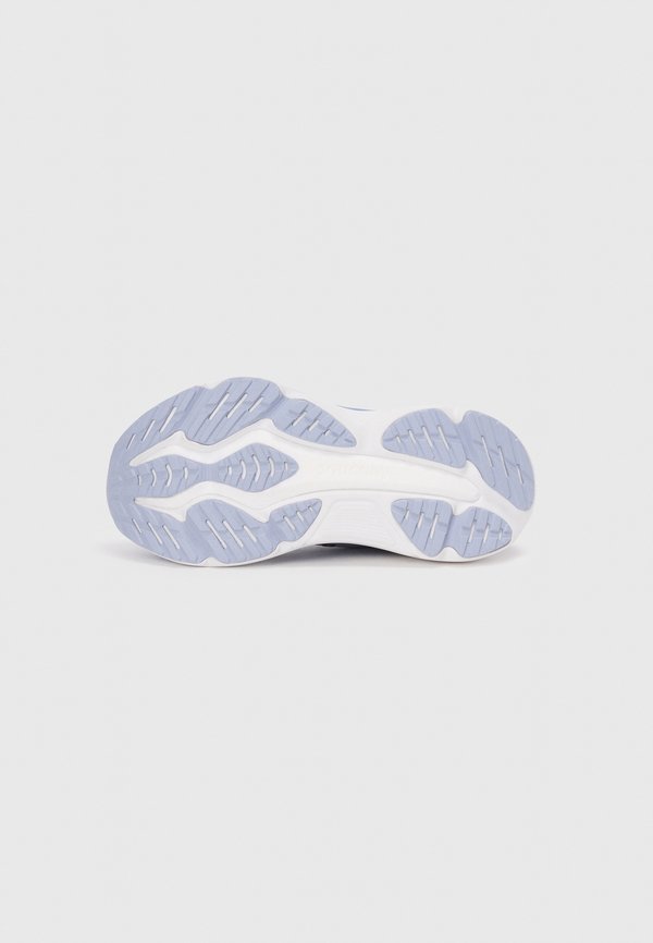 Saucony HURRICANE 25