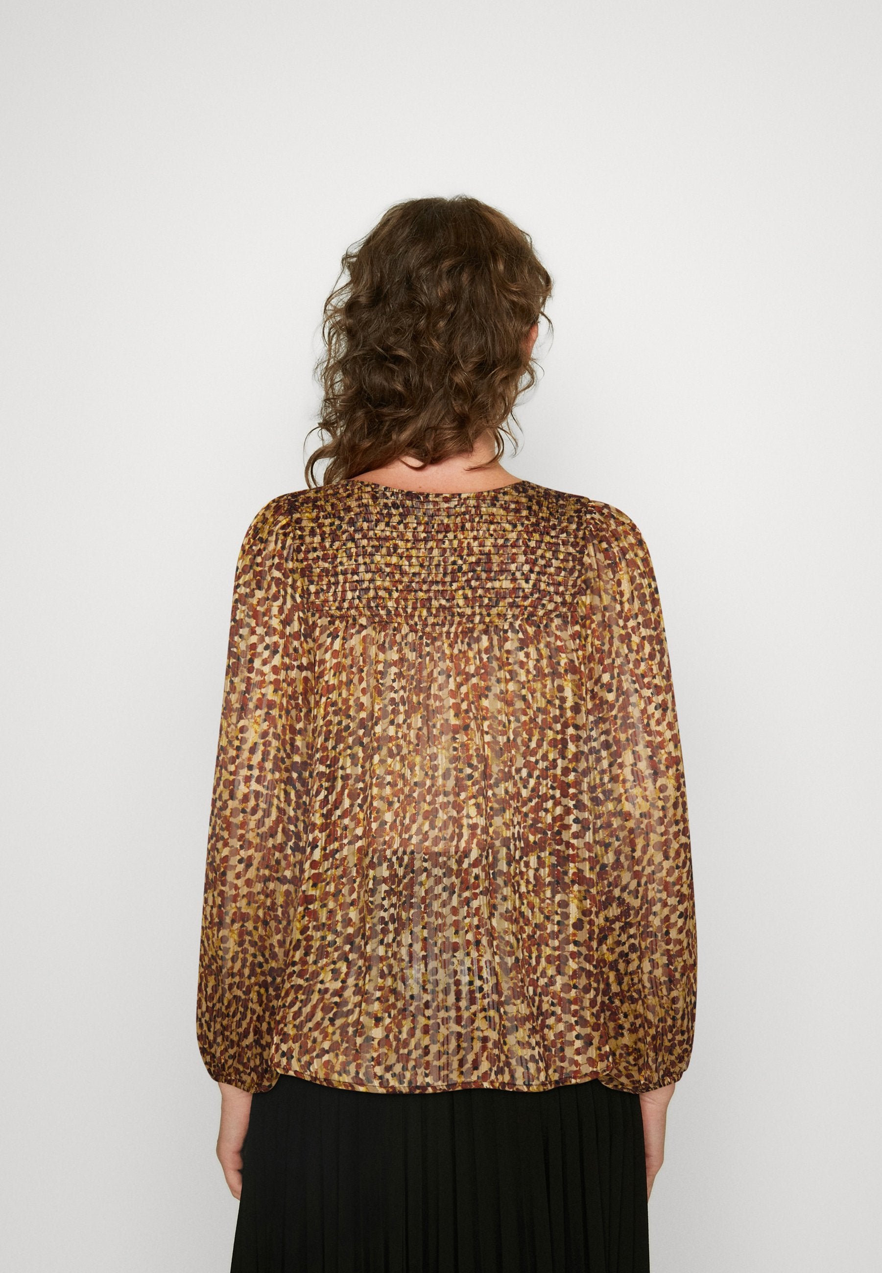 Second Female NUTMEG BLOUSE