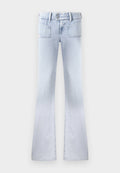 Hellblaue Jeans mit weitem Bein, zwei Gesäßtaschen, hoher Taille und einem ausgewaschenen Finish. Mit doppeltem Knopfverschluss und Gürtelschlaufen.
