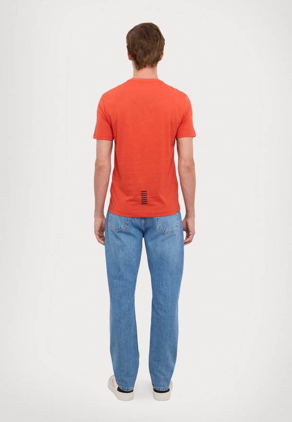 EA7 Emporio Armani TRAIN CORE TEE UNISEX