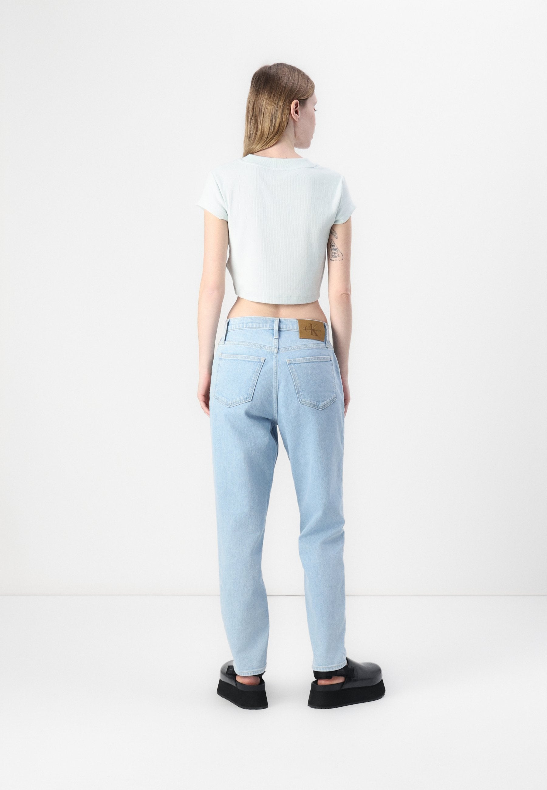 Calvin Klein Jeans MOM