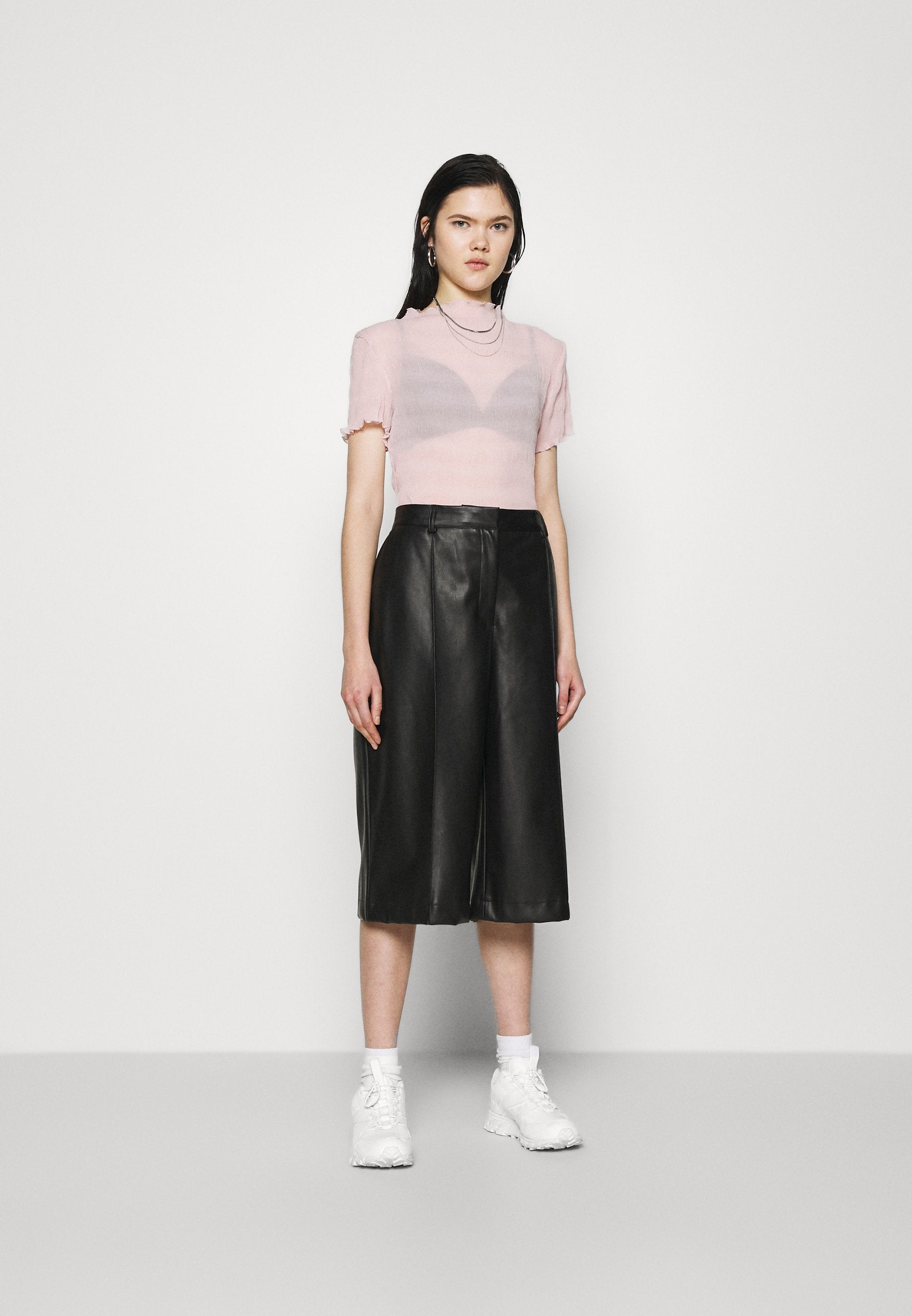 Weekday ELFRIDA TURTLENECK