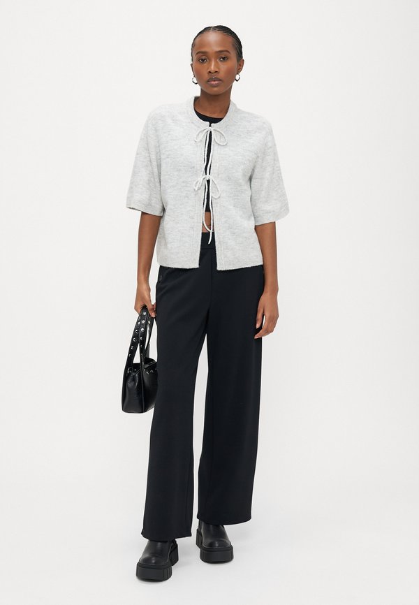 ONLY Petite ONLSIMONI 2/4 BOW CARDIGAN