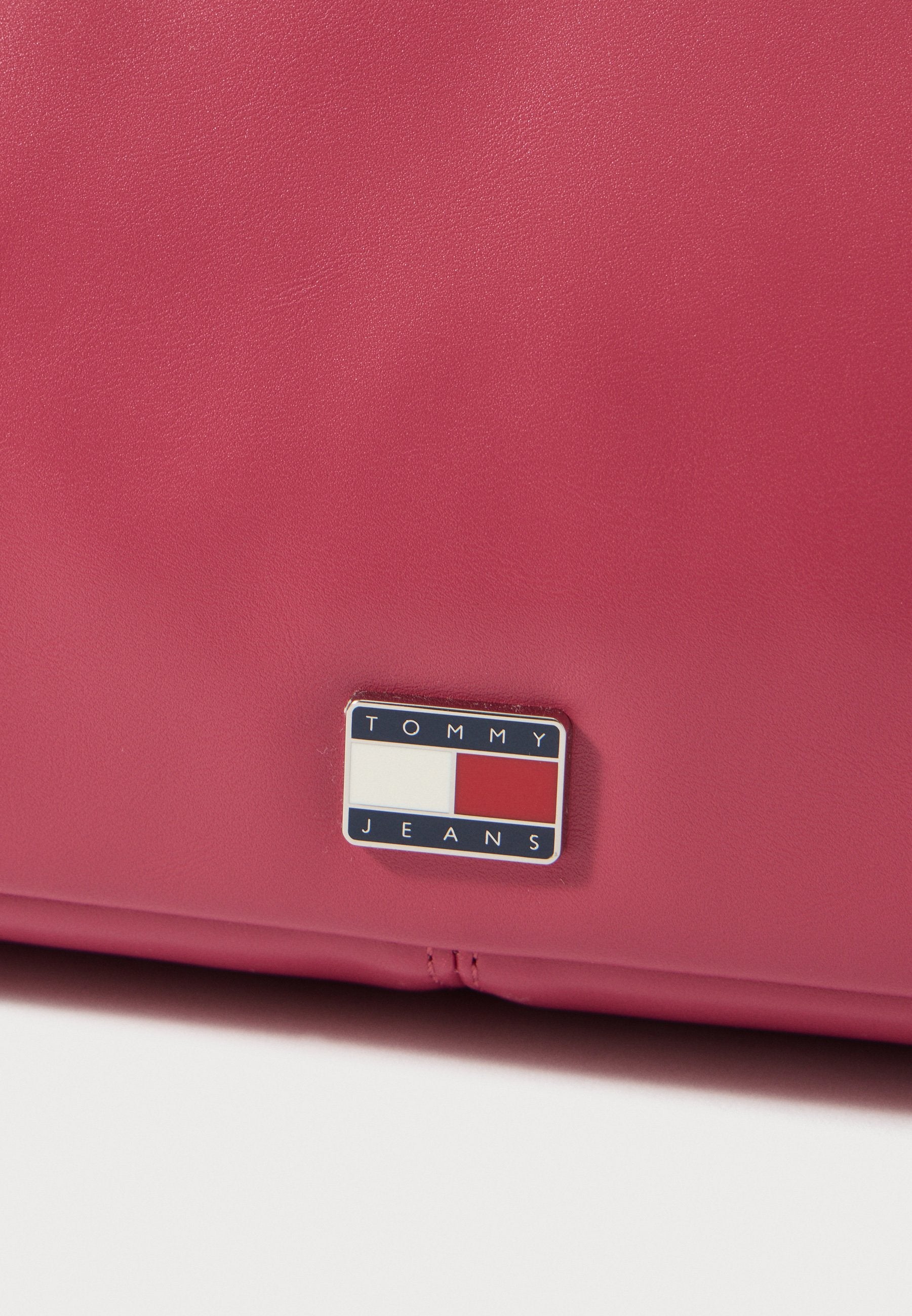 Tommy Jeans CITY LOGO SHOULDER BAG