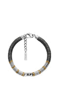 Schwarzes Gummiband mit silbernen und goldenen Akzenten, ausgestattet mit einer verbundenen Kette, einem Verschluss und einem kleinen gravierten Anhänger.