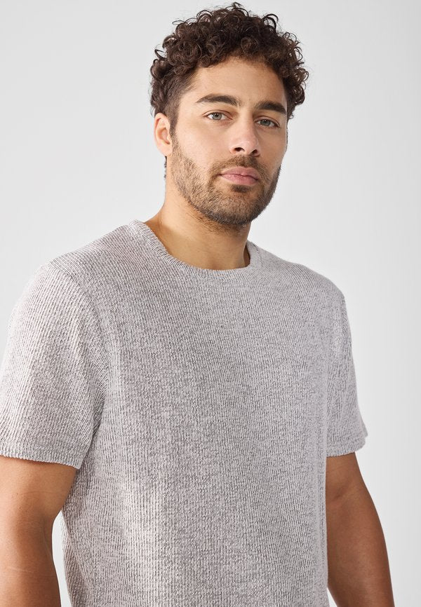Pier One by Zalando