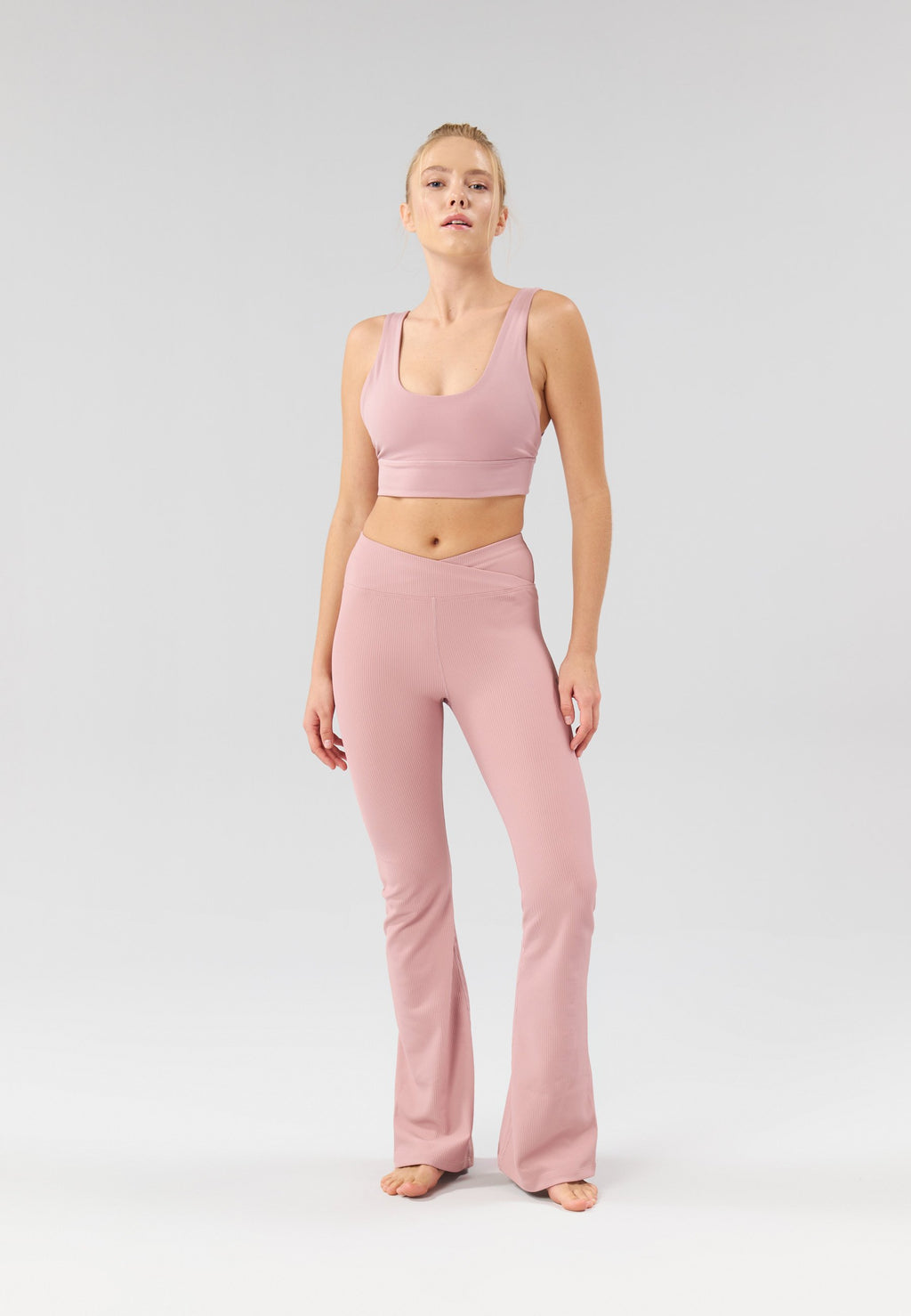 Even&Odd active HIGH RISE FLARED LEGGINGS WITH WRAP WAISTBAND