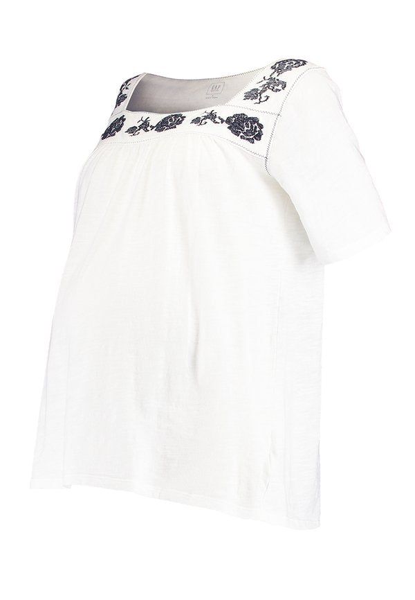 GAP Maternity