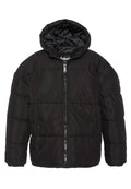 Schwarze Pufferjacke mit Kapuze, ausgestattet mit einem Reißverschluss und zwei seitlichen Reißverschlusstaschen. Der Stoff hat eine glatte, glänzende Textur.