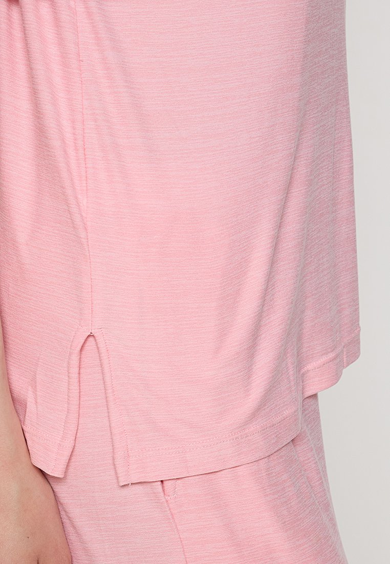 DKNY Loungewear