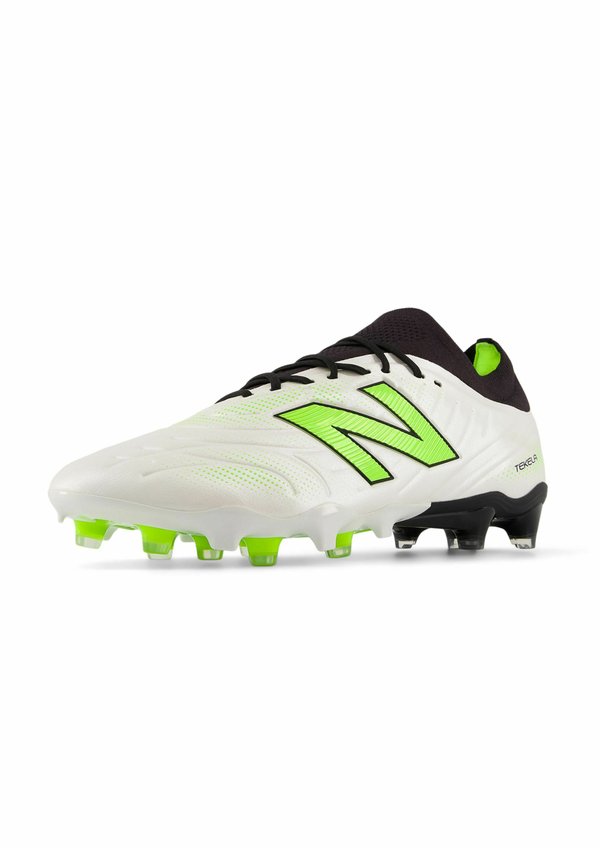 New Balance TEKELA V5 PRO