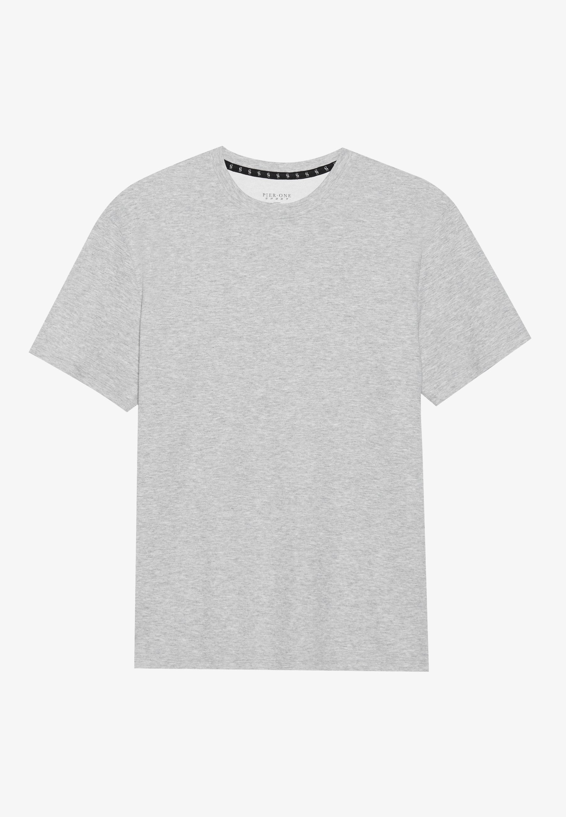 Pier One Sport REGULAR FIT QUICK DRY T-SHIRT