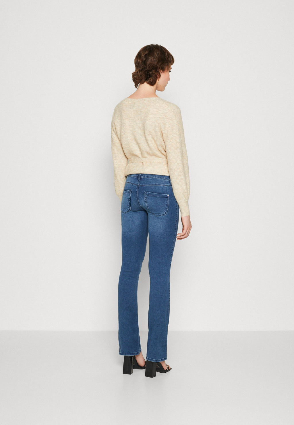 ONLROYAL LOW WAIST SWEET Media 4