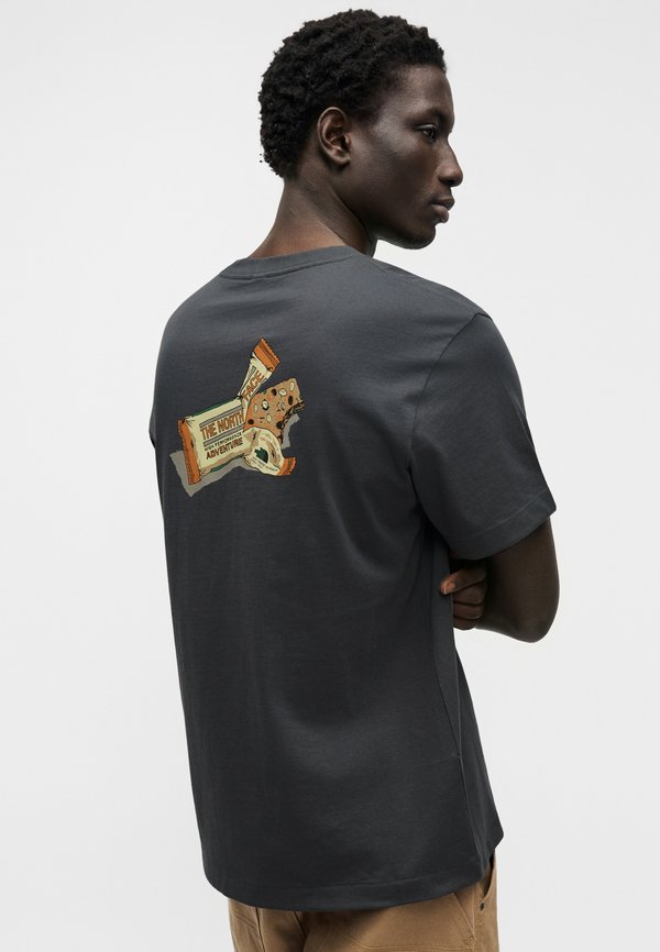 The North Face SNACK RELAXED SHORT SLEEVE TEE GRAPHIC