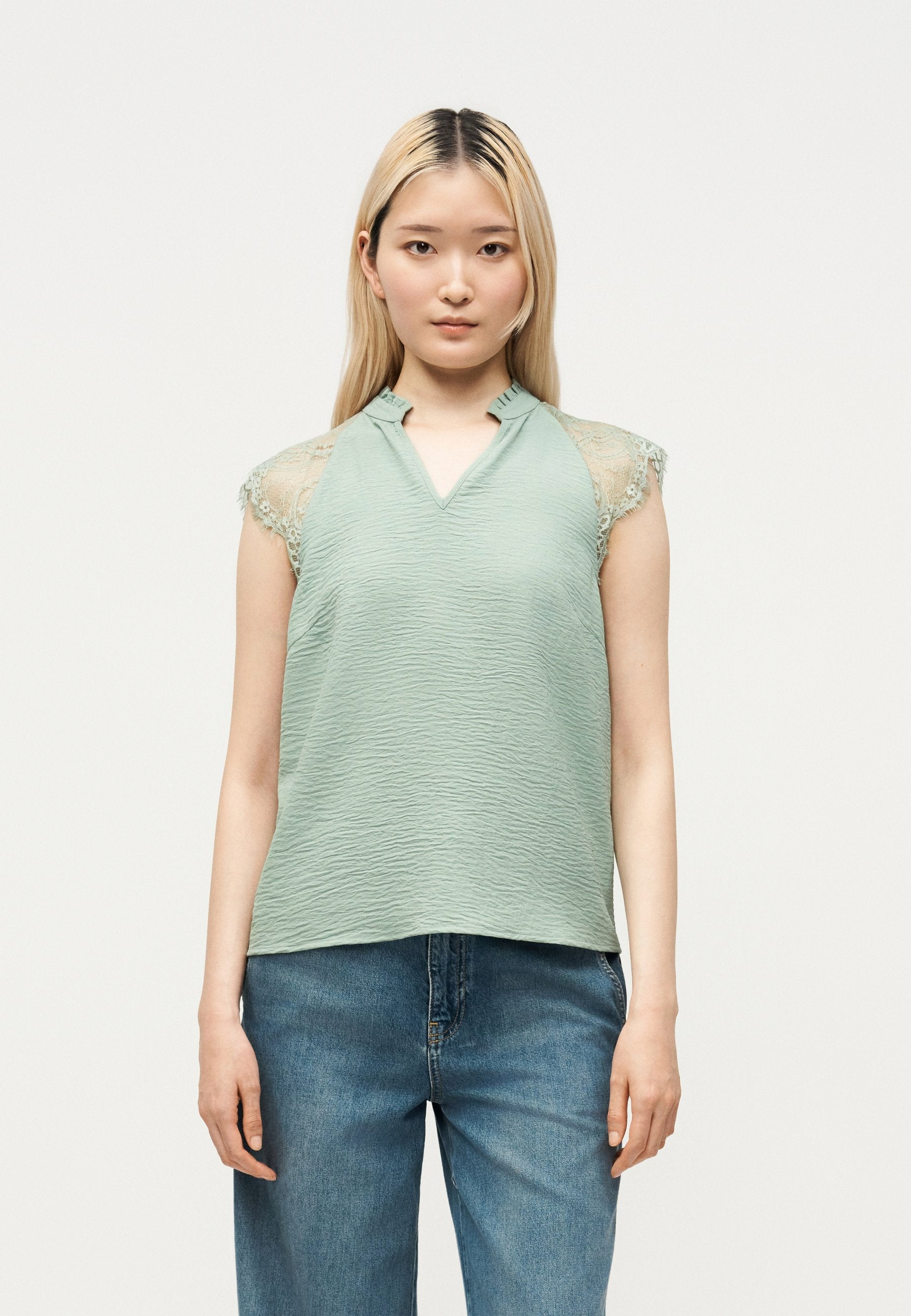 ONLY ONLPLOY METTE V NECK