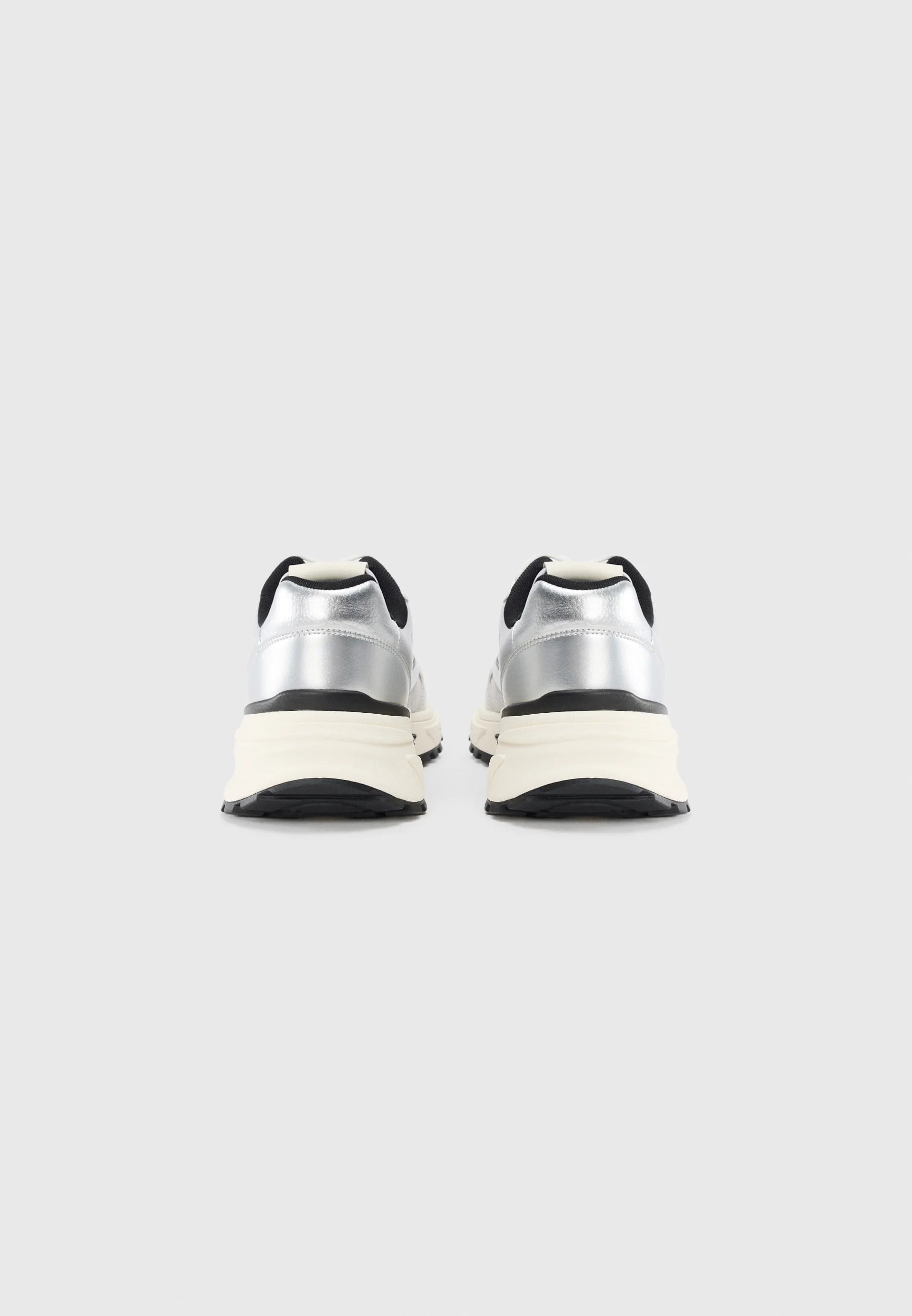 Calvin Klein Jeans HIKE RUNNER - Trainers - silver-coloured/black/marshmallow
