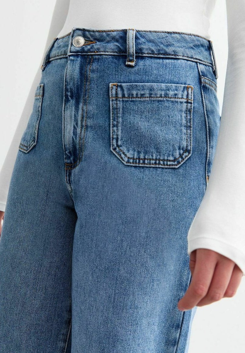 New Look CREASE FRONT PATCH POCKET WIDE LEG