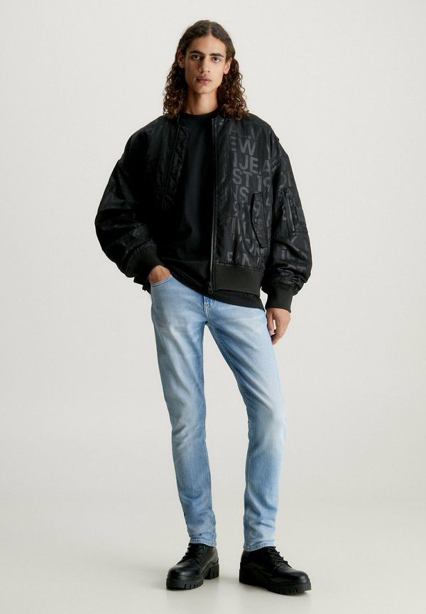 Calvin Klein Jeans