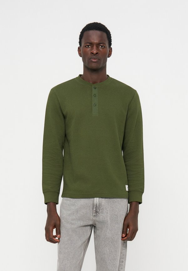GANT