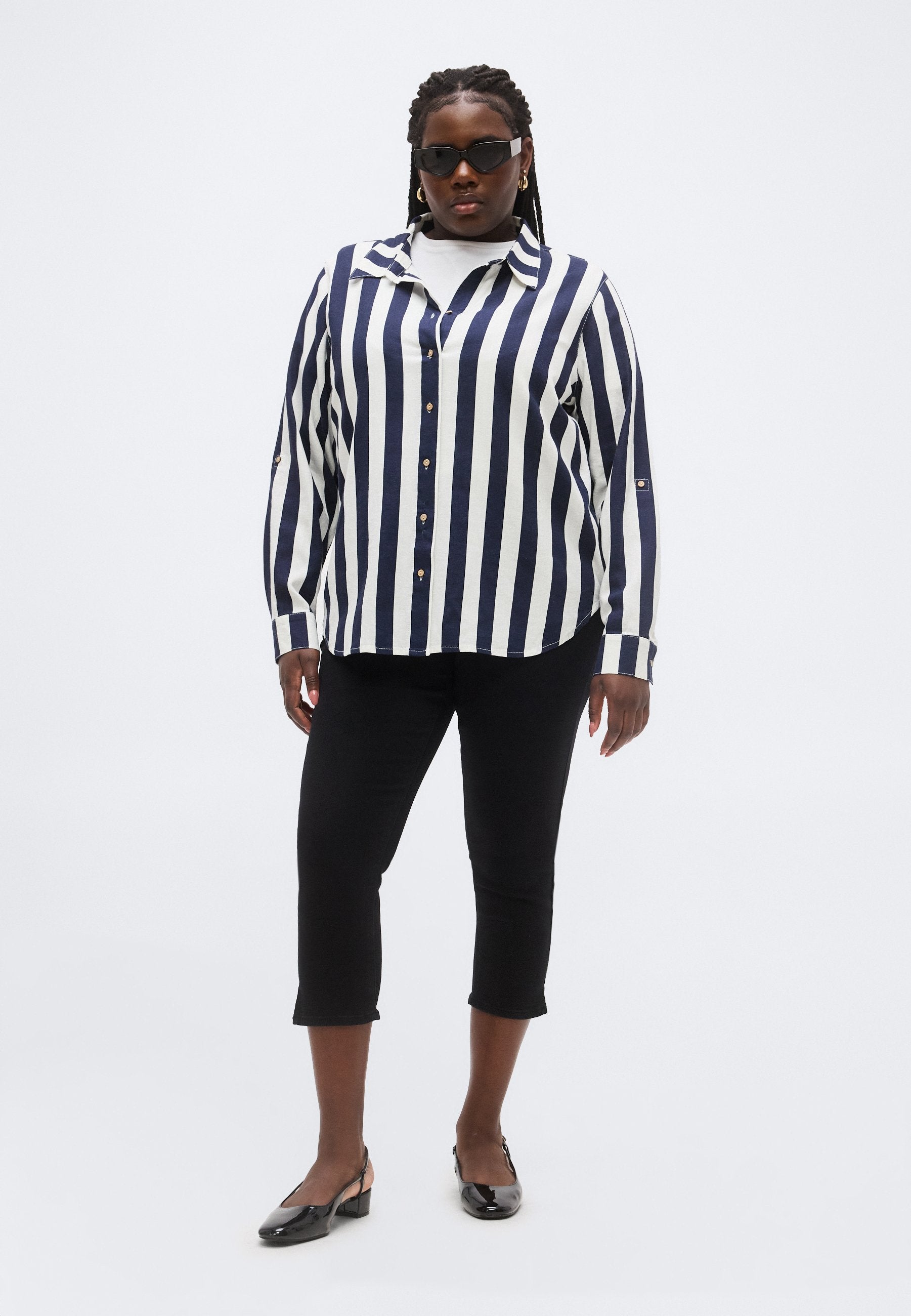CARGOA STRAP SHIRT Media 2