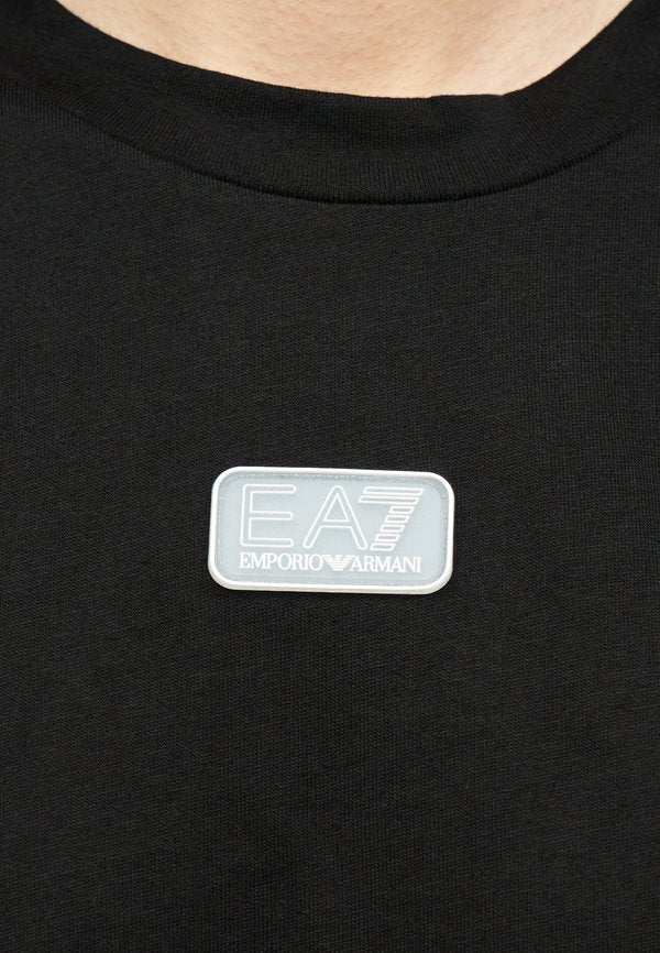 EA7 Emporio Armani