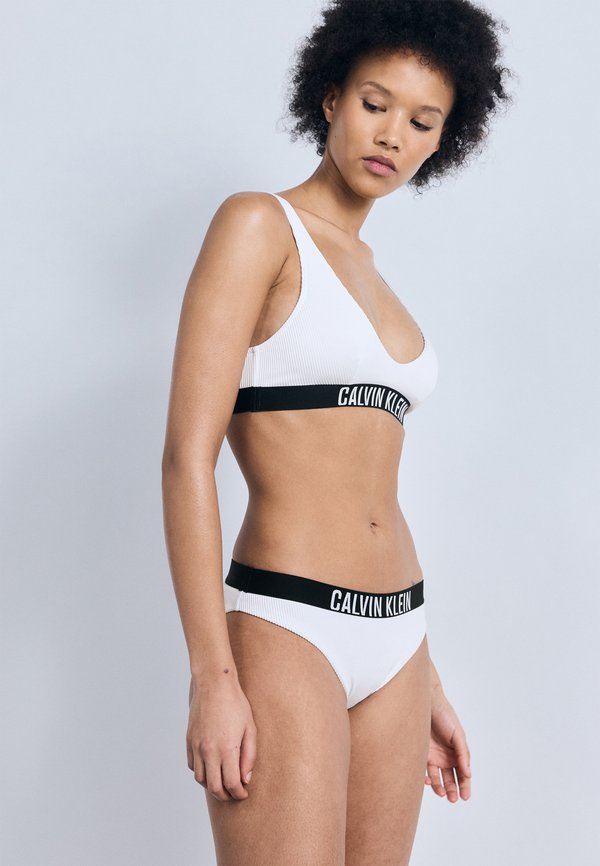 Calvin Klein Swimwear SCOOP BRALETTE INTENSE POWER SWIM - Bikini top - classic white