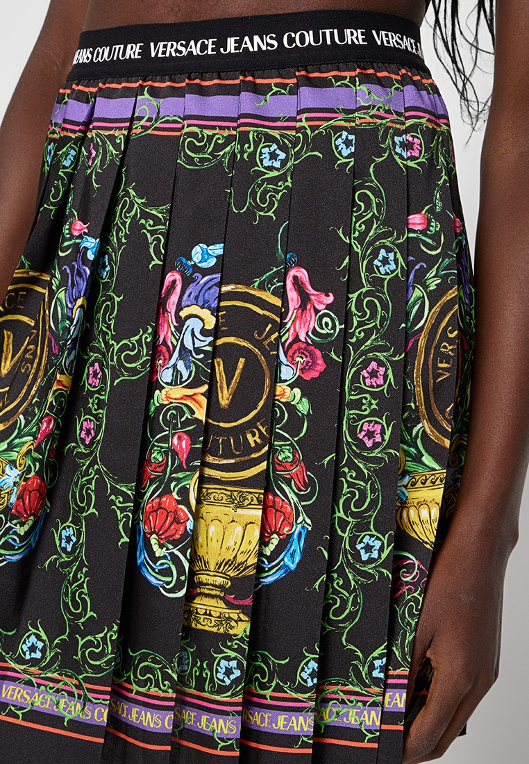 Versace Jeans Couture