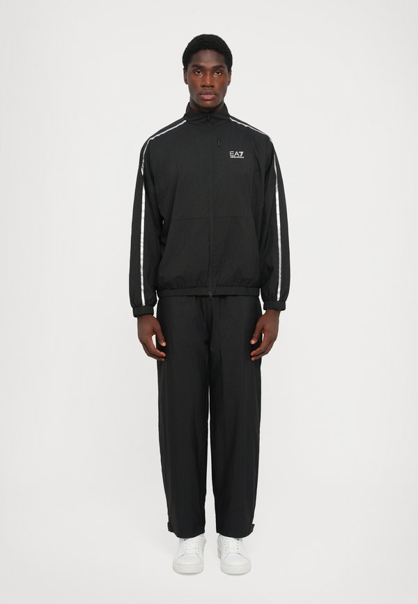 EA7 Emporio Armani VENTUS UNISEX SET