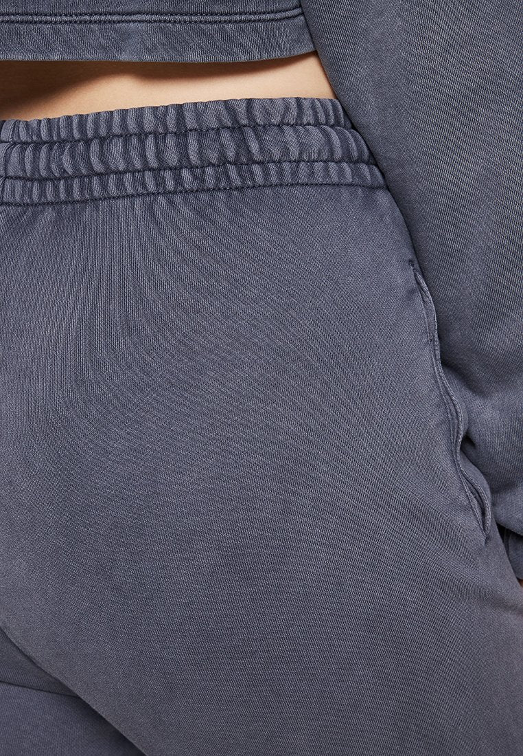 Calvin Klein Jeans
