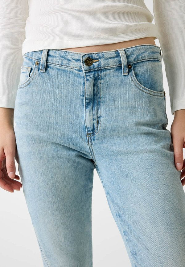 Guess Jeans