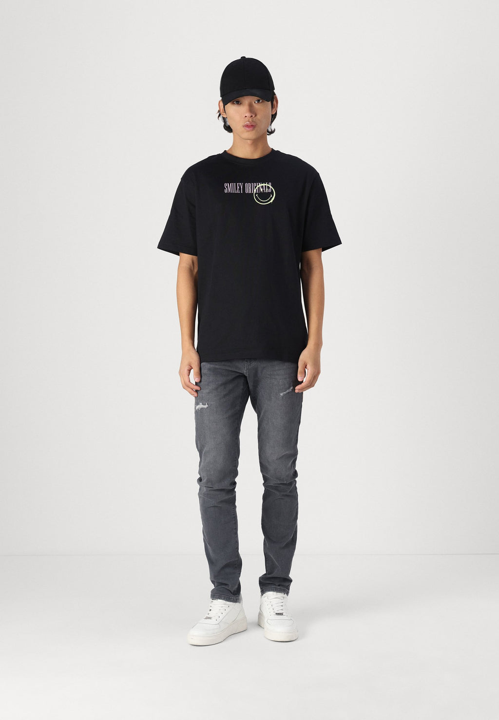 ONSLOOM SLIM JACK Media 2