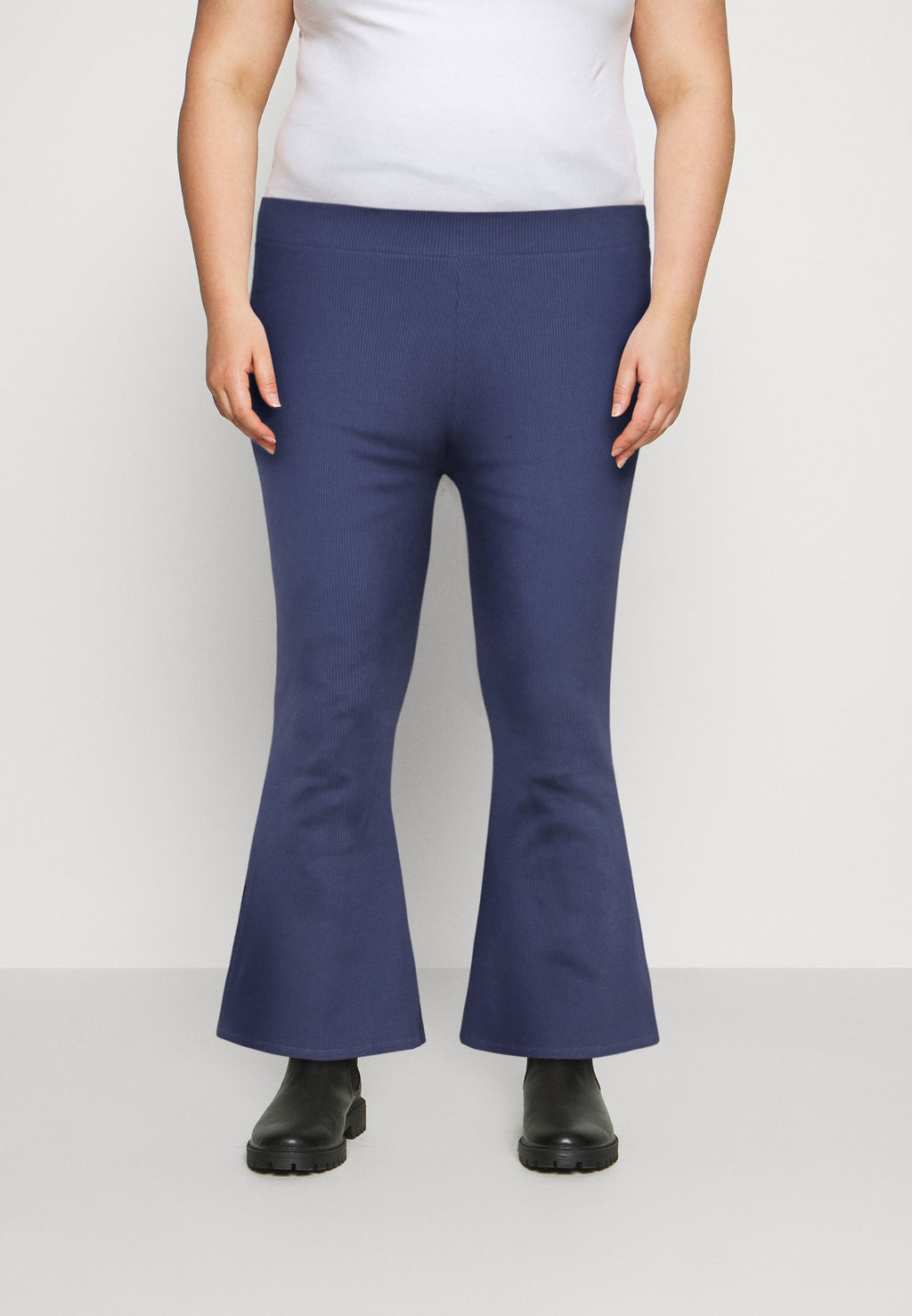 NU-IN HIGH WAIST FLARE LEGGINGS
