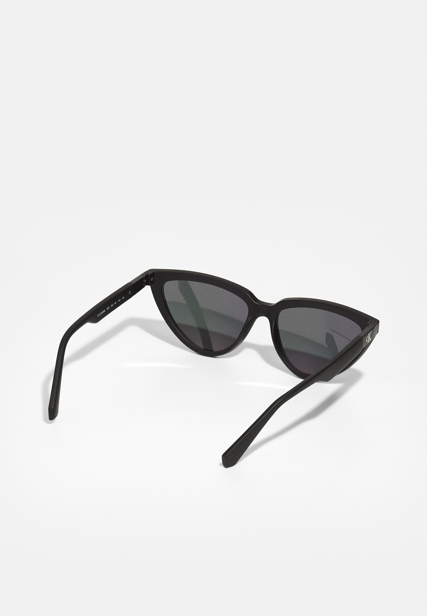 Calvin Klein Jeans Sonnenbrille Media 2
