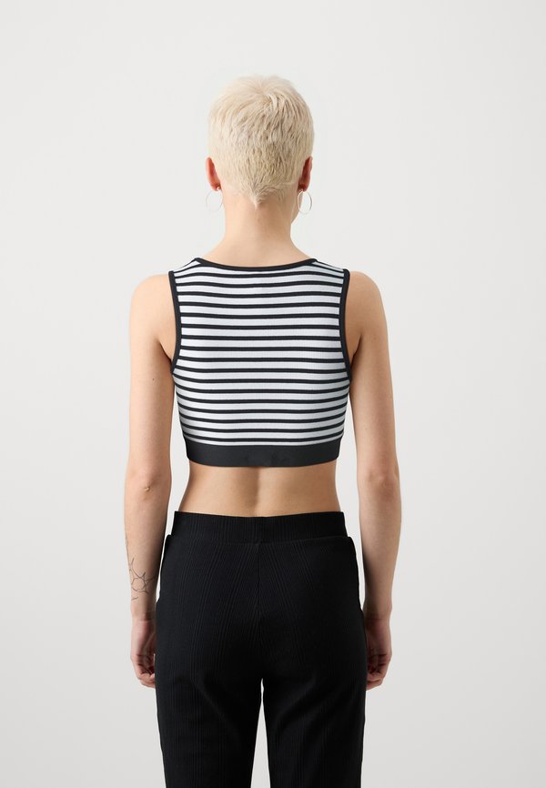 ONLY Petite ONLMIMI CROPPED