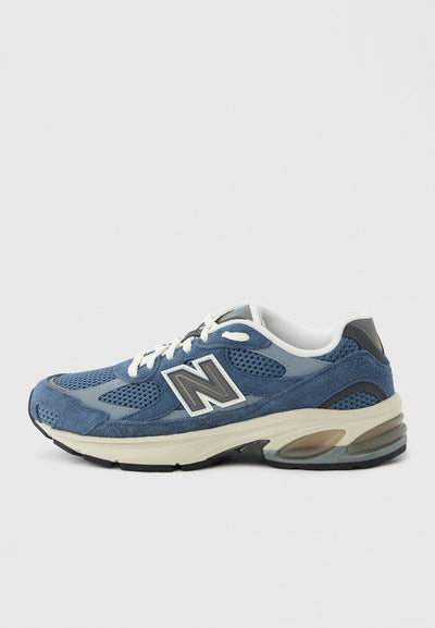 New Balance 2010