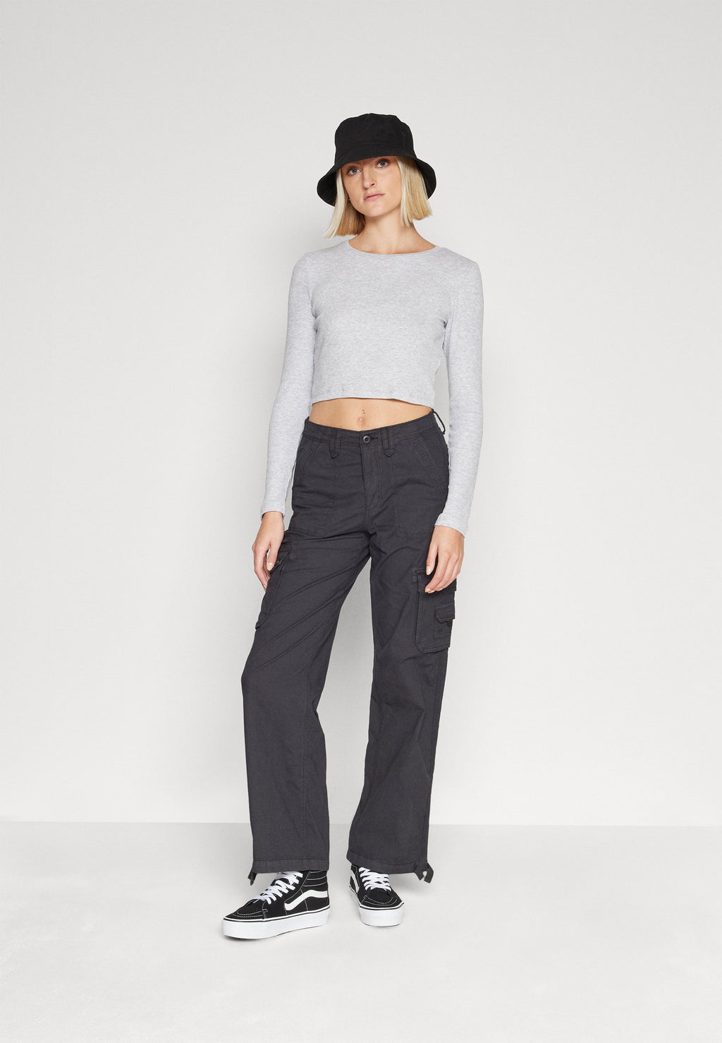 American Eagle BAGGY