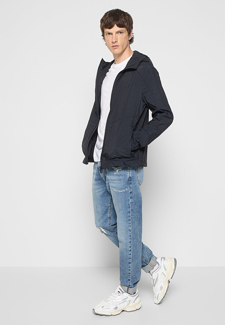 Lyle & Scott